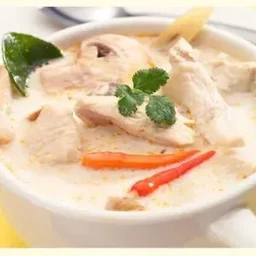 Chicken and Galangal in Coconut Milk Soup