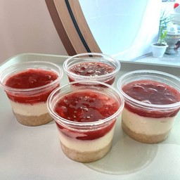 ชีสพายซอสสตอเบอรี่ หอม ๆ