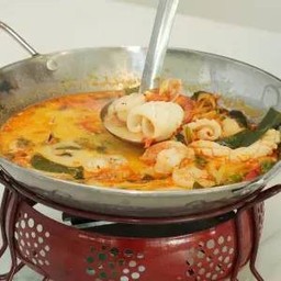 ต้มยําทะเลน้ําใส