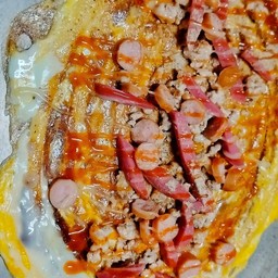 (จัมโบ้) โตเกียวไข่ล้นขอบ หมูสับ ฮอทดอก ไส้กรอก