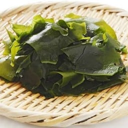 สาหร่ายวากาเมะ