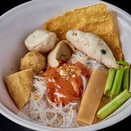 วุ้นเส้นเย็นตาโฟ