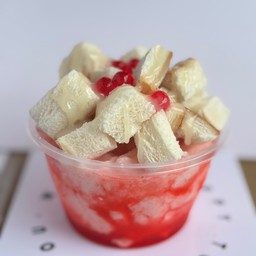 ปังเย็น นมสดสตรอว์เบอร์รี่