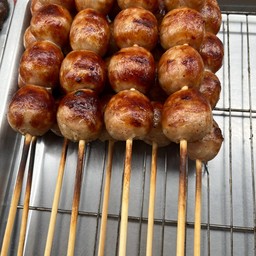 ไส้กรอกหมู เปรี๊ยว