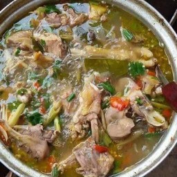 ต้มส้มไก่