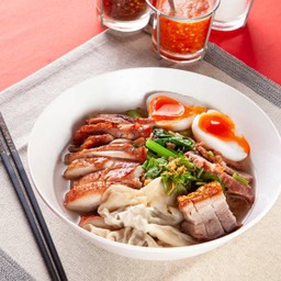 บะหมี่ จินเต๋อ.