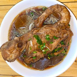 เกาเหลาโครงไก่ตุ๋น