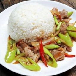 ผัดพริกหยวกหมูกรอบ