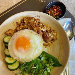 ผัดไทยแรงฤทธิ์ : สาขา Hyde ราชพฤกษ์