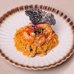 แองเจิ้ลแฮร์ครีมซอสไข่กุ้งกับหอยเชลล์และกุ้งย่าง