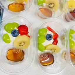 แซนวิชผลไม้ครีมสดโฮมเมด  Fruit Sandwitch