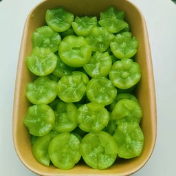 องุ่นไซมัสแคท