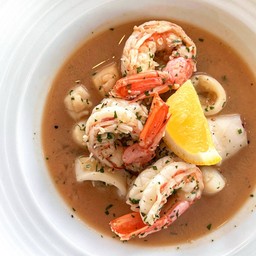 Frutti di Mare al Vino Bianco เมดเลย์ซีฟู้ดผัดซอสไวน์ขาว