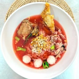 ก๋วยเตี๋ยวซี่โครงหมูตุ๋นเย็นตาโฟ