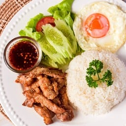 ข้าวหมูแจ่ว ไข่ดาว