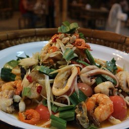 ตำไทยชายทะเล(ถาดใหญ่)