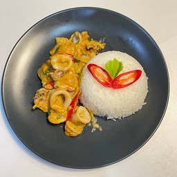 ผัดซอสไข่เค็ม