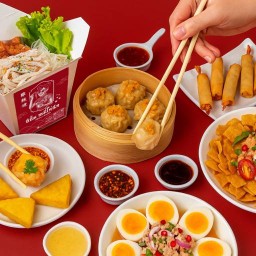 อีซิ้ม หมี่ไก่ฉีก (อร่อยเลียกล่อง) - ถนนมหิดล มหิดล