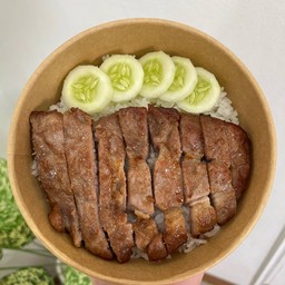 เรื่องของข้าว บนคอนโด