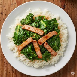 ข้าวคะน้าหมูชิ้น + ไข่ดาว