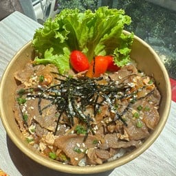 ข้าวหน้าเนื้อดงบุริ