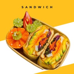 แซนวิซอะโวคาโดไข่ดาว+อะโวคาโด+ผลไม้ตามฤดูกาล