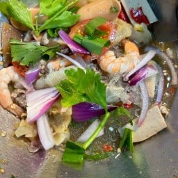 ยำ ตำ แซ่บ(ตลาดหนองแขมไนต์มาร์เก็ต)