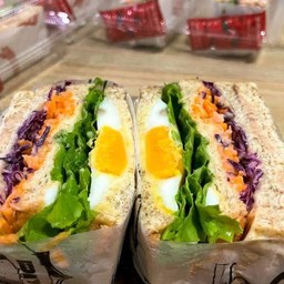 ทูน่า ไข่ดาว