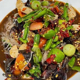 ตำซั่ผักก้านจอง  ไก่ยอ ปลาร้า