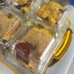 เค้ก (ไก่หยอง)