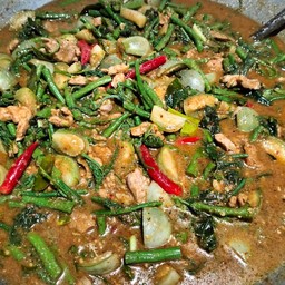 แก๋งแคไก่