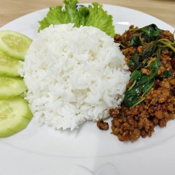 กระเพราหมูชิ้น