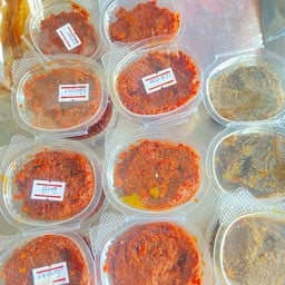 ไก่ทอดตลาดท่าสาย ตลาดศรีบุญยืน