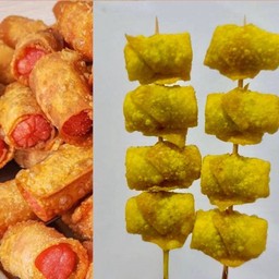 เกี๊ยวห่อฮอทดอก