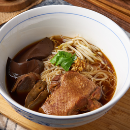 ก๋วยเตี๋ยวเป็ดตุ๋น