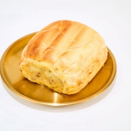 ปังเนยกระเทียม