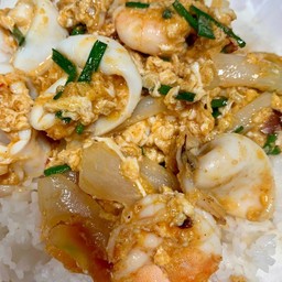 ผัดผงกะหรี่ทะเล