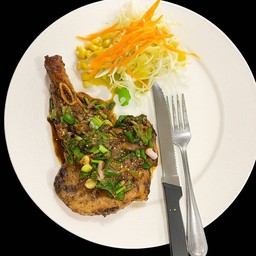 พอร์คช็อป ซอสน้ำตก