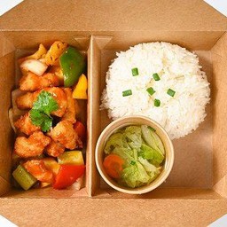 ข้าวหน้าเปรี้ยวหวานไก่