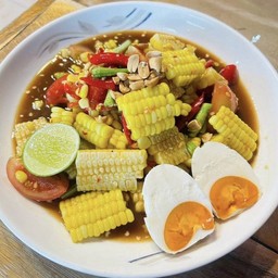 ตำข้าวโพด ไข่เค็ม