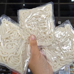 เส้นอูด้ง