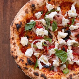 13. Crave Signature พิซซ่าเครฟซิกเนเจอร์