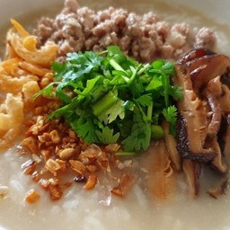 ข้าวต้มหมู/เครื่องใน