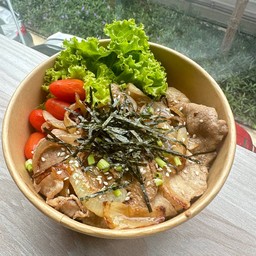 ข้าวหน้าหมูดงบุริ