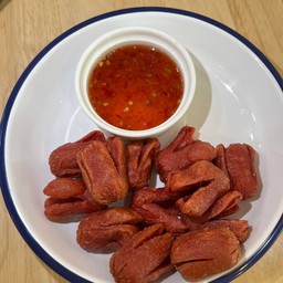 ไส้กรอกแดง (12ชิ้น)