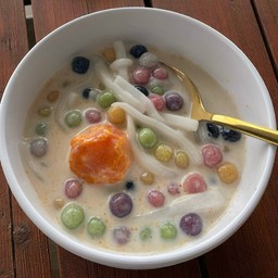 บัวลอย ไข่แดงเค็ม