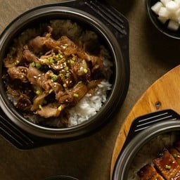 ข้าวหน้าหมูสไลด์ซอสเกาหลี(สูตรต้นตำรับ)