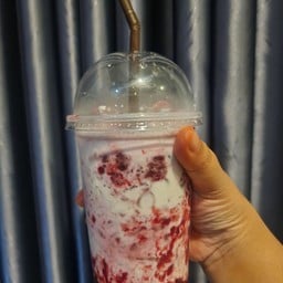 มิกซ์เบอร์รี่นมสด