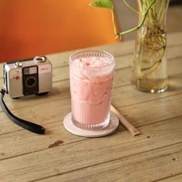 นมสตอว์เบอรรี่ Strawberry Milk