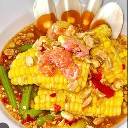 ตำข้าวโพดไข่เค็ม